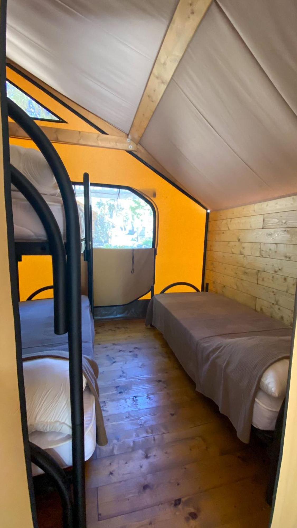 אסראלה Il Pampaleone Glamping And Resort חדר תמונה